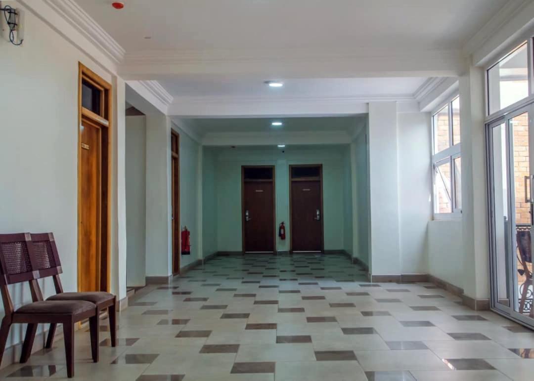 Royal Baron Hotel Kumasi Esterno foto
