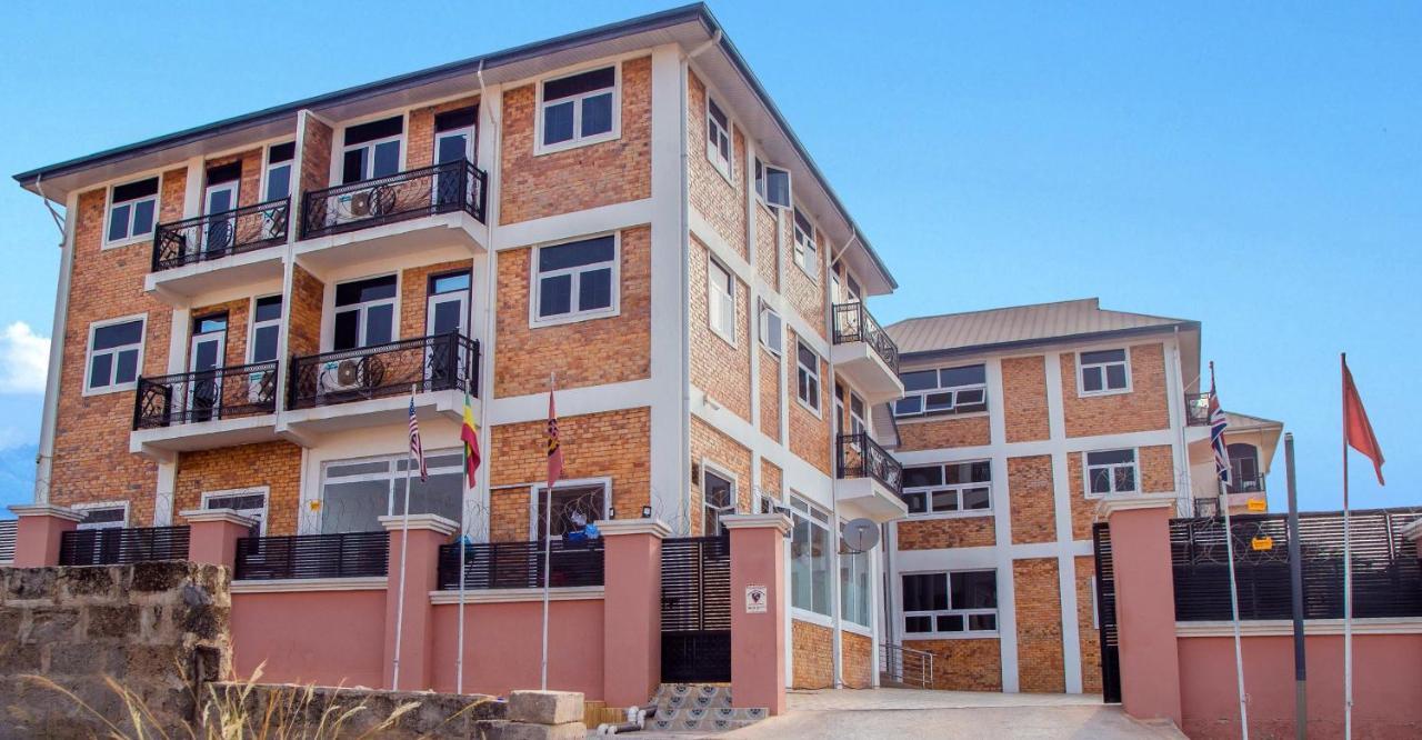 Royal Baron Hotel Kumasi Esterno foto